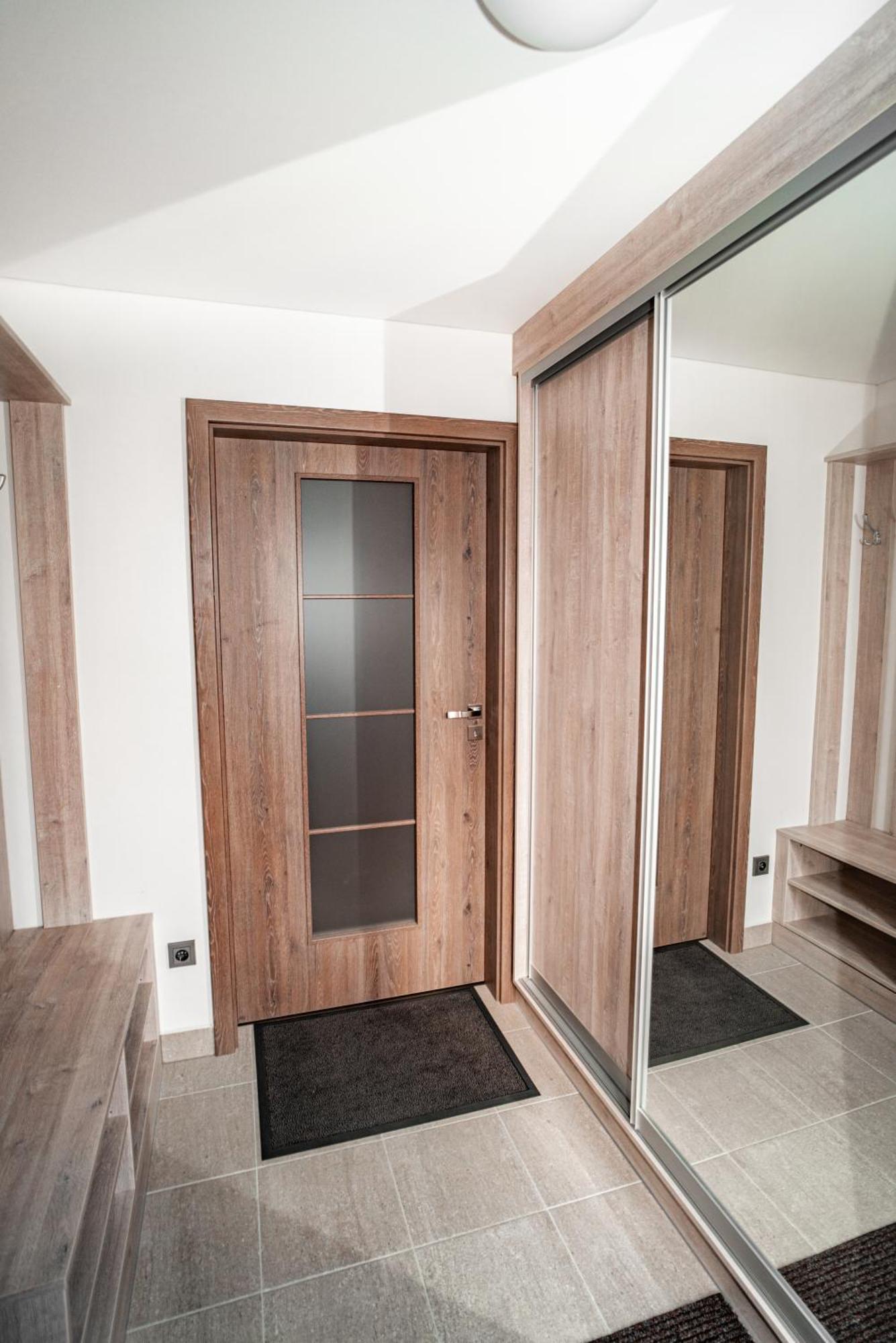 Apartmanovy Dum Sklipek Трутнов Екстер'єр фото