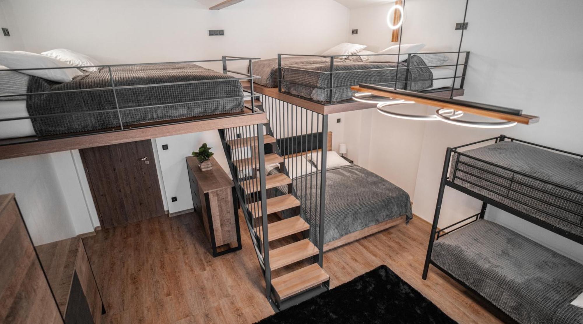 Apartmanovy Dum Sklipek Трутнов Екстер'єр фото