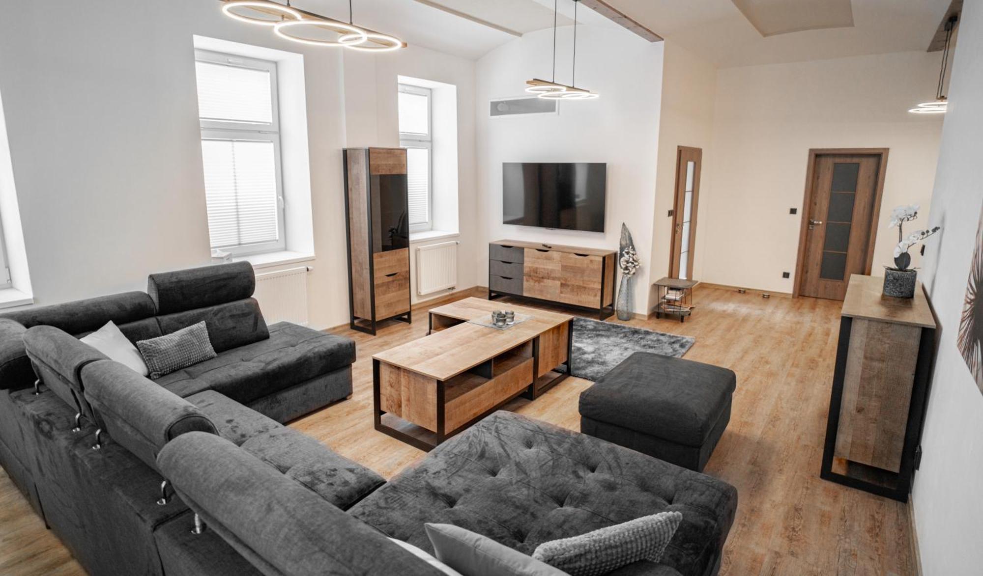 Apartmanovy Dum Sklipek Трутнов Екстер'єр фото